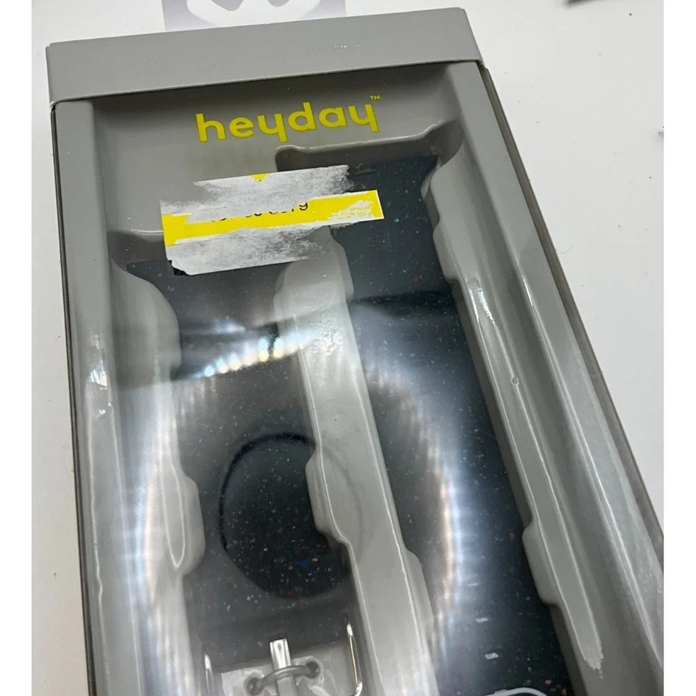 Heyday apple i watch band, new in original package 38-41mm, nice find